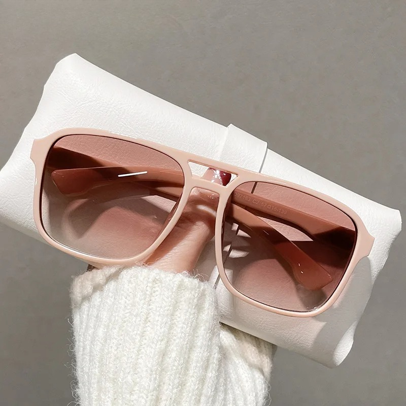 Square Double Bridges Sunglass - огляд і ціна Women'S Fashion Eyewear