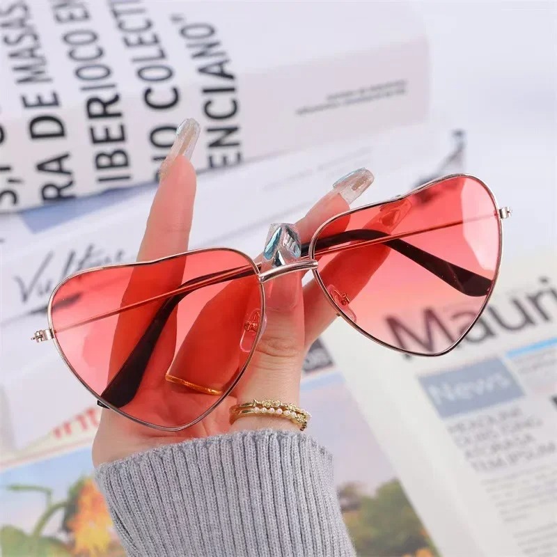 Fashion Heart Shaped Metal Sun - огляд і ціна Women'S Fashion Eyewear