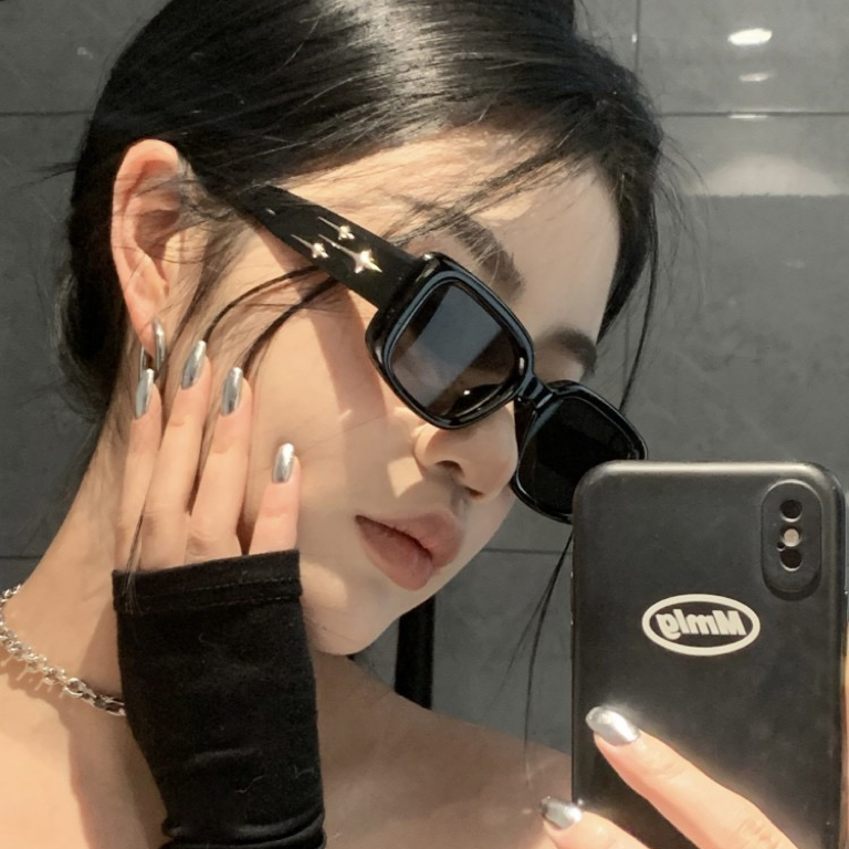 Retro Y2K Style Small Square S - огляд і ціна Women'S Fashion Eyewear